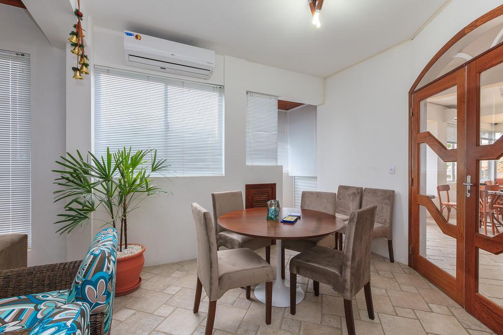 Letto Hotel Jurere Guest House Florianopolis Bagian luar foto