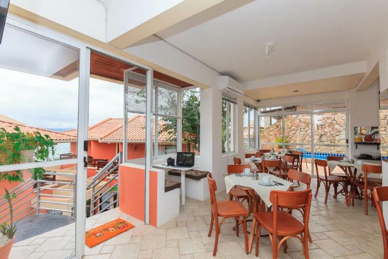 Letto Hotel Jurere Guest House Florianopolis Bagian luar foto